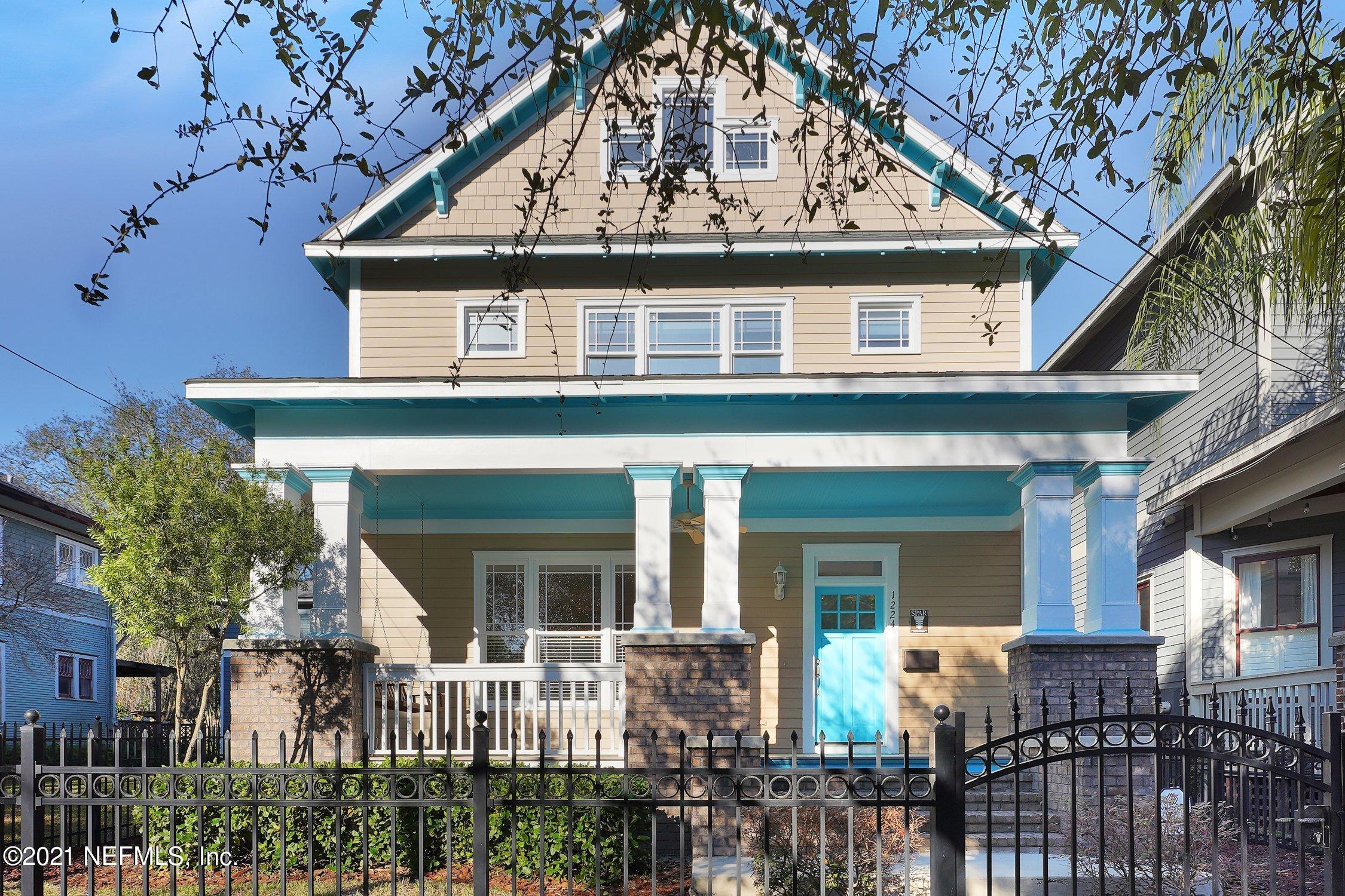 1224 MARKET